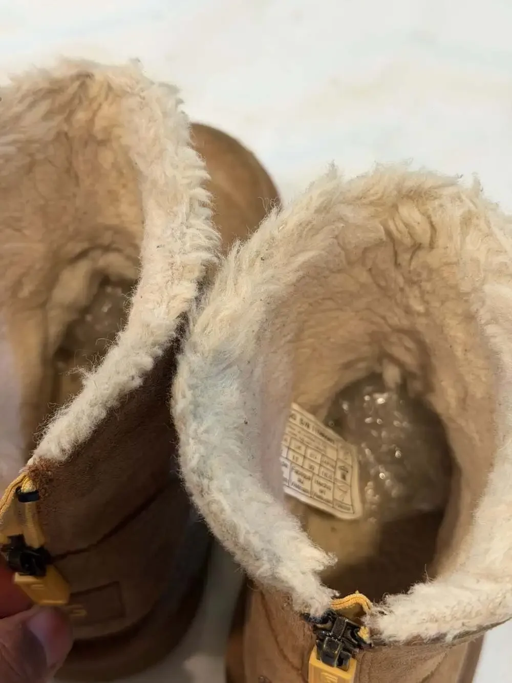 UGG Kids Classic Zip It Suede Boots - Picture 3 of 6